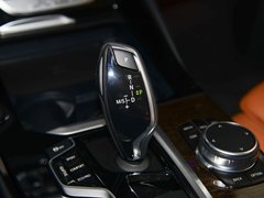 2018款 xDrive30i 尊享型 M运动套装