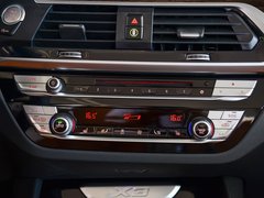 2018款 xDrive30i 尊享型 M运动套装