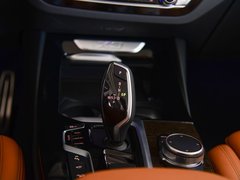 2018款 xDrive30i 尊享型 M运动套装