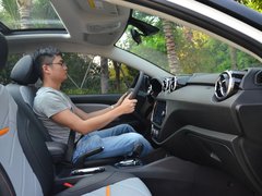 2018款 1.5T 户外版 CVT尊贵型
