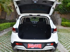 2018款 1.5T 户外版 CVT尊贵型
