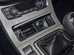 2018款 1.5T 手动豪华版