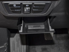 2018款 1.5T 手动豪华版