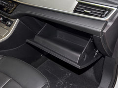 2018款 1.5T 手动豪华版