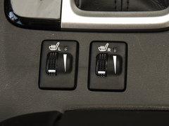 汉兰达 2018款 2.0T 四驱尊贵版 7座