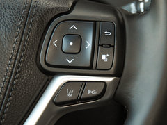 2018款 2.0T 四驱尊贵版 7座