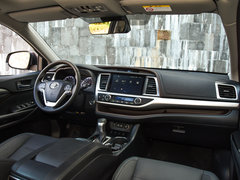 2018款 2.0T 四驱尊贵版 7座