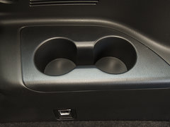2018款 2.0T 四驱尊贵版 7座