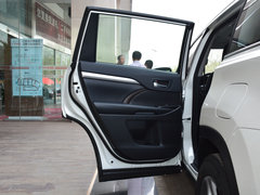 2018款 2.0T 四驱豪华版 7座