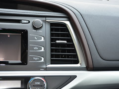2018款 2.0T 四驱豪华版 7座