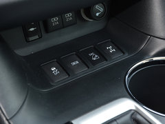 2018款 2.0T 四驱豪华版 7座