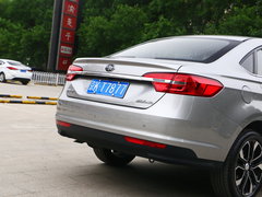 2018款 1.5L 手动智联尊贵型