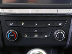 2018款 1.5L 手动智联舒适型