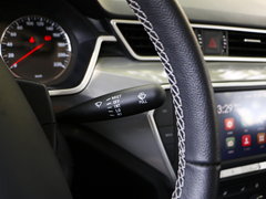 2018款 1.5L 手动智联舒适型