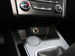 2018款 1.5L 手动舒适型