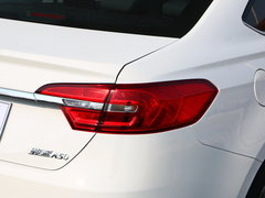 2018款 1.5L 手动舒适型