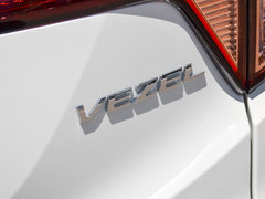 2017款 1.8L CVT两驱豪华型