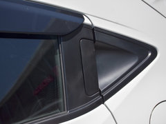 2017款 1.8L CVT两驱豪华型