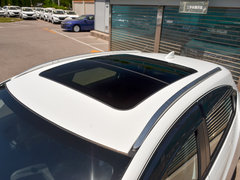 2017款 1.8L CVT两驱豪华型