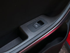 2018款 1.5L 自动舒适版