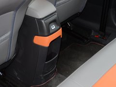2018款 350THP 自动互联网逸臻版