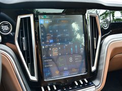 2018款 2.0T 自动旗舰智联型 6座