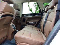 2018款 2.0T 自动旗舰智联型 6座