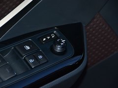 2018款 2.0L 奕炫版 国V