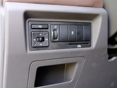 2018款 1.5T CVT豪华型