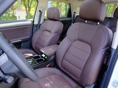 2018款 1.5T CVT豪华型