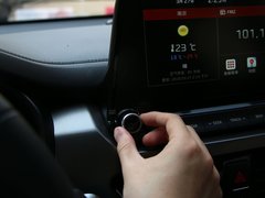 2018款 2.0L 自动智享豪华版