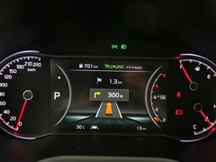2018款 2.0L 自动智享豪华版