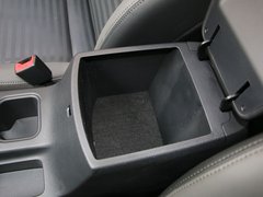 2018款 2.0L 自动智享豪华版