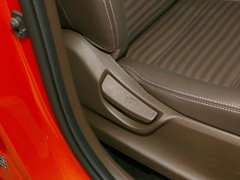 2018款 2.0L 自动智享豪华版
