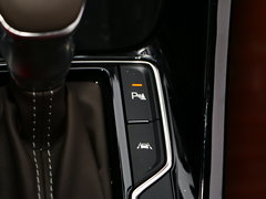 2018款 2.0L 自动智享豪华版