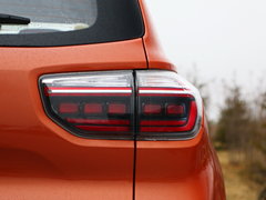 2018款 2.0L 自动智享豪华版