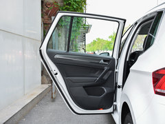2018款 230TSI 自动进取型