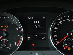 2018款 230TSI 自动进取型
