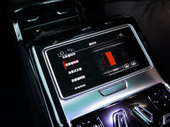 2018款 A8L 55 TFSI quattro尊贵型