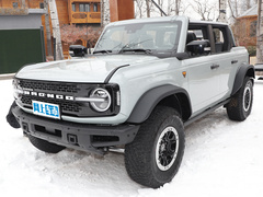 2024款 2.3T 荒地