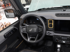 2024款 2.3T 荒地