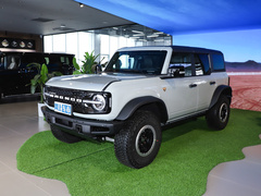 2024款 2.3T 荒地