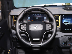 2024款 2.3T 荒地