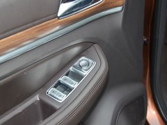 2018款 30T 智联网两驱至尊版