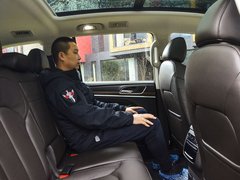 2018款 30T 智联网两驱至尊版