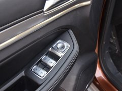 2018款 30T 智联网两驱至尊版