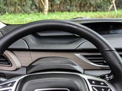 2018款  尊贵型双色版