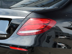 2018款 改款 E 300 L 时尚型