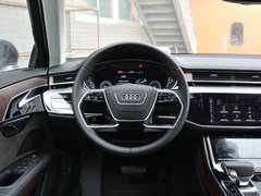 2018款 A8L 55 TFSI quattro豪华型