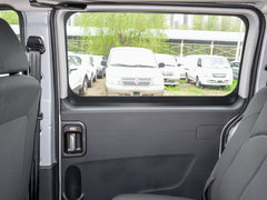 2018款 1.6L 速运版 5座